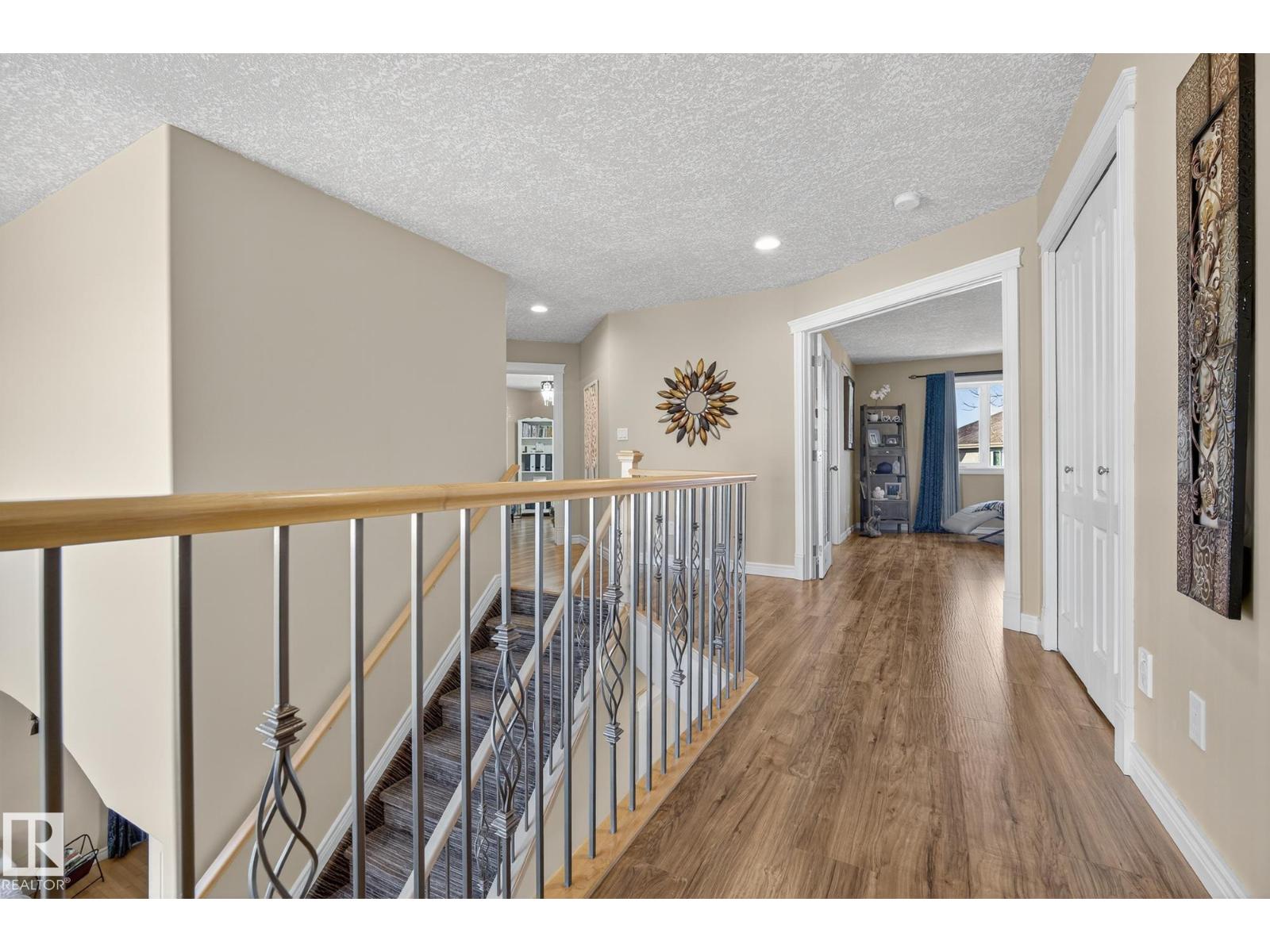 2078 Haddow Dr Nw, Edmonton, Alberta  T6R 3B8 - Photo 35 - E4464337