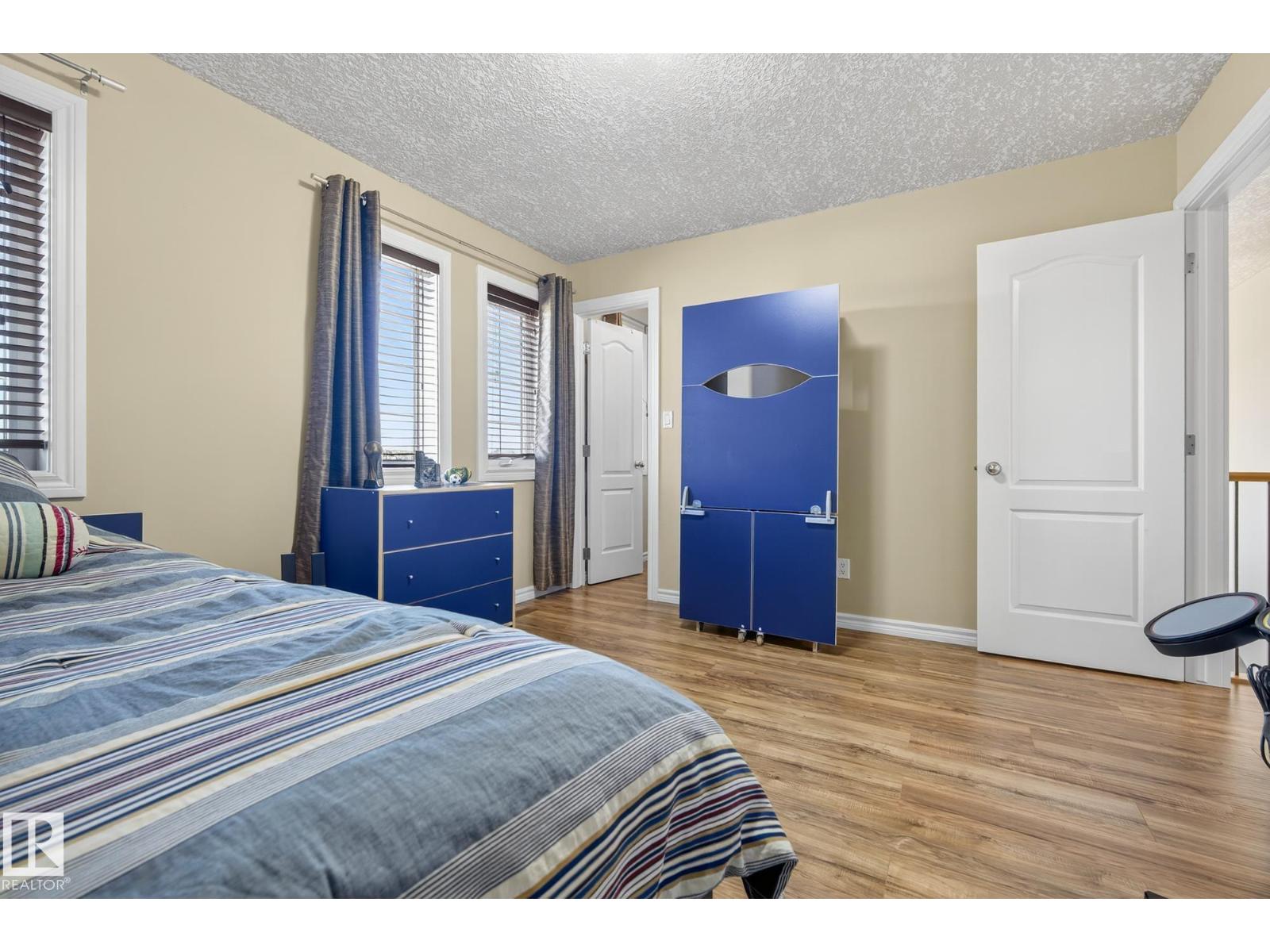 2078 Haddow Dr Nw, Edmonton, Alberta  T6R 3B8 - Photo 37 - E4464337