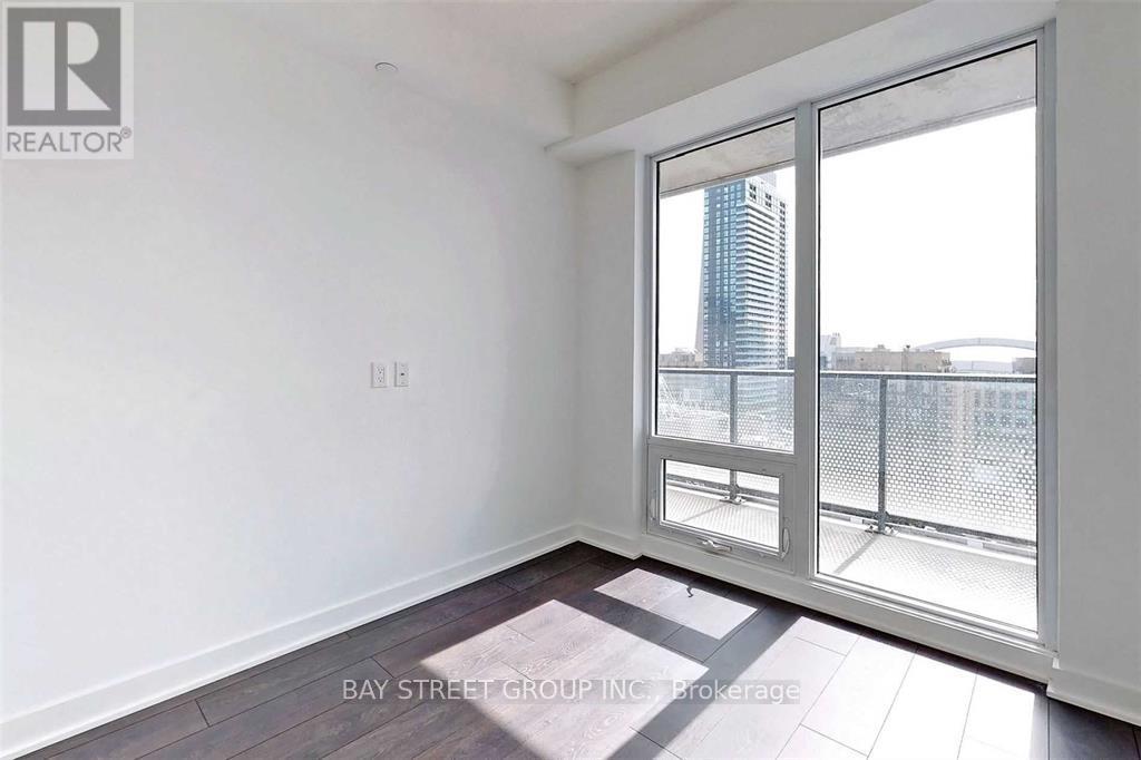 3911 - 125 Blue Jays Way, Toronto, Ontario  M5V 1J6 - Photo 16 - C12498456