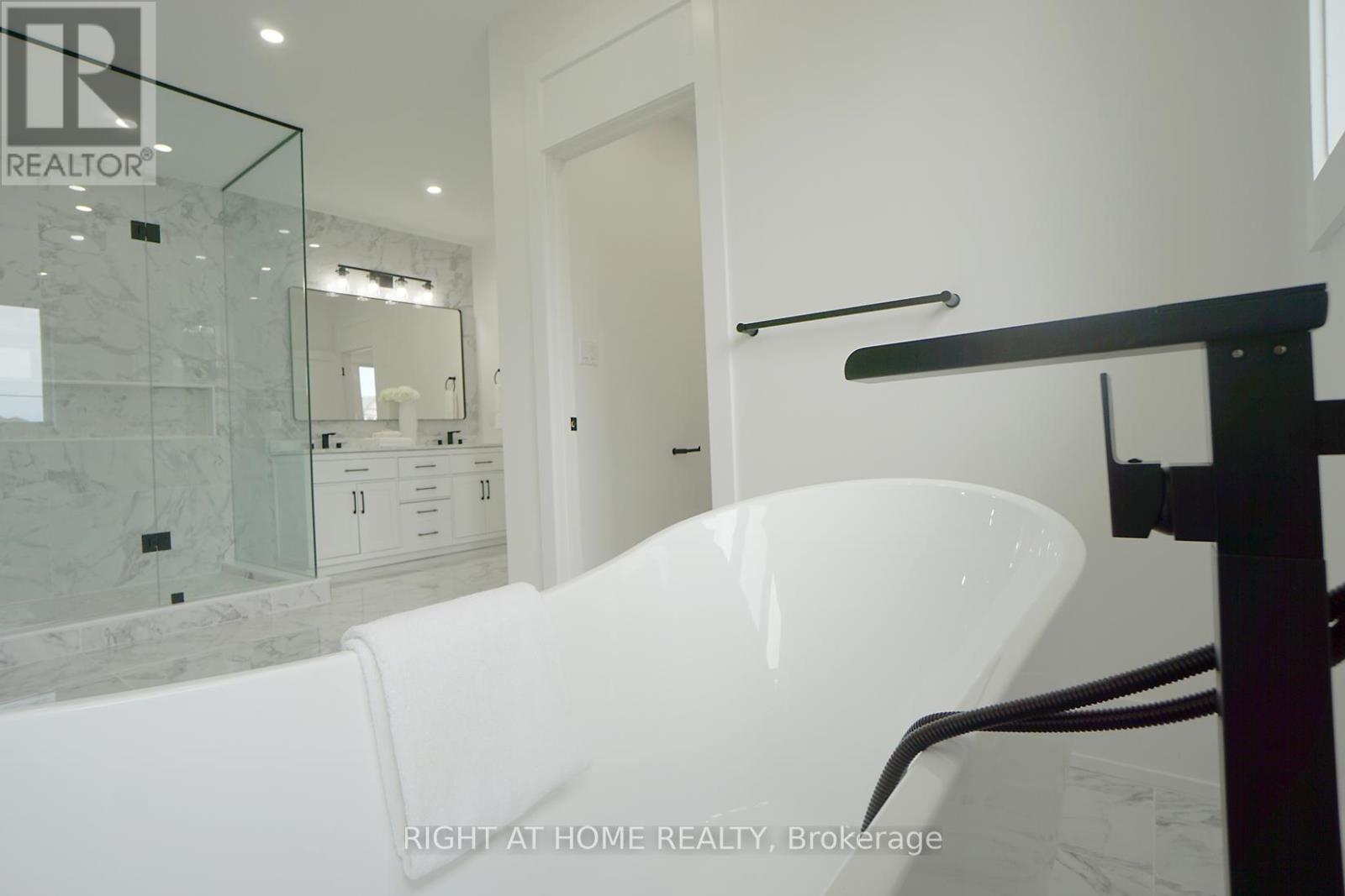 1988 Royal Road, Pickering, Ontario  L1V 1Y2 - Photo 32 - E12498436