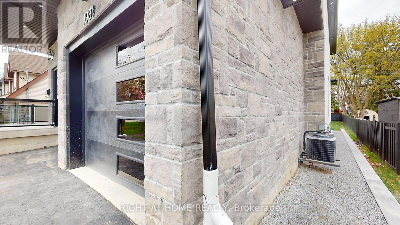 1988 Royal Road, Pickering, Ontario  L1V 1Y2 - Photo 6 - E12498436