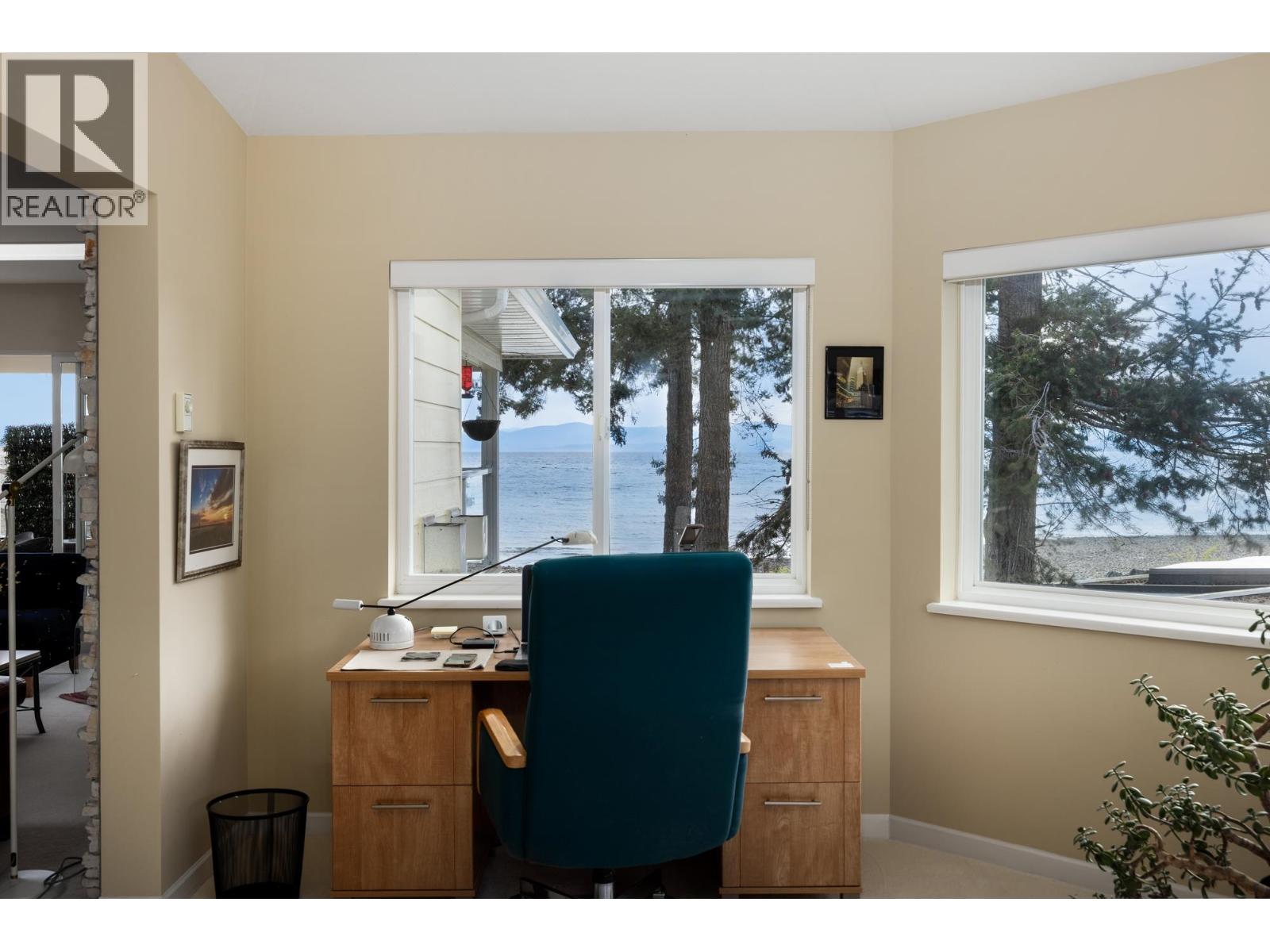 214 1585 Field Road, Sechelt, British Columbia  V7Z 0H1 - Photo 12 - R2995969