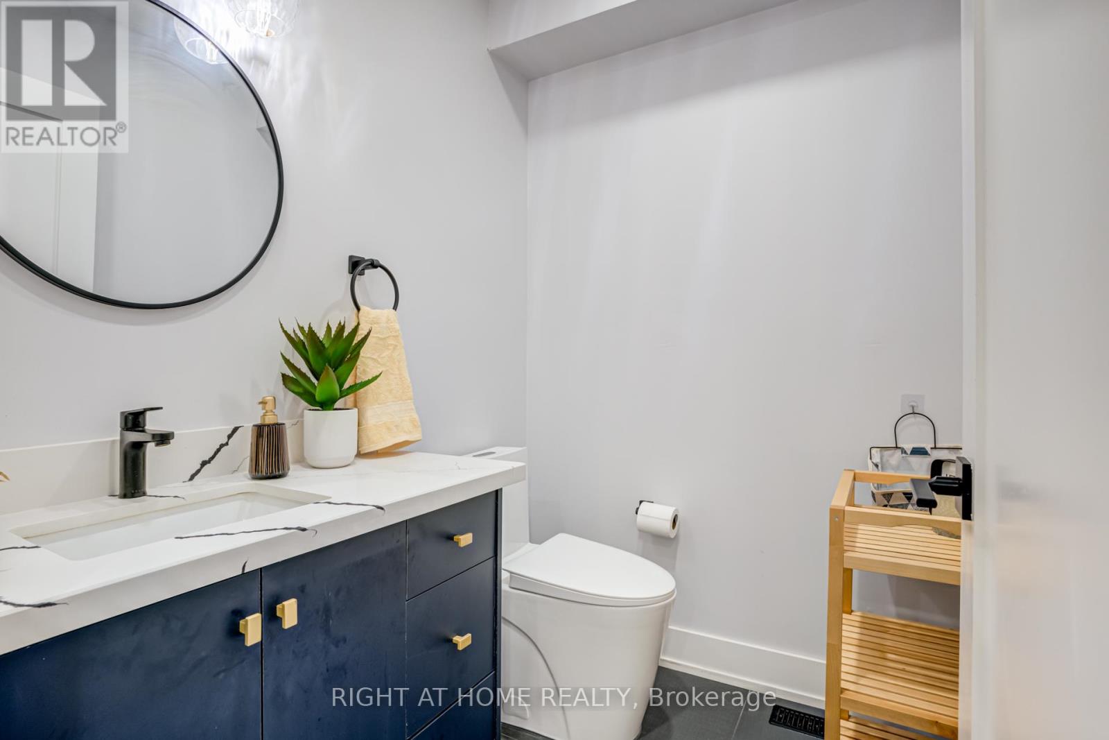 3 Forestgrove Circle, Brampton, Ontario  L6Z 4T2 - Photo 13 - W12498442