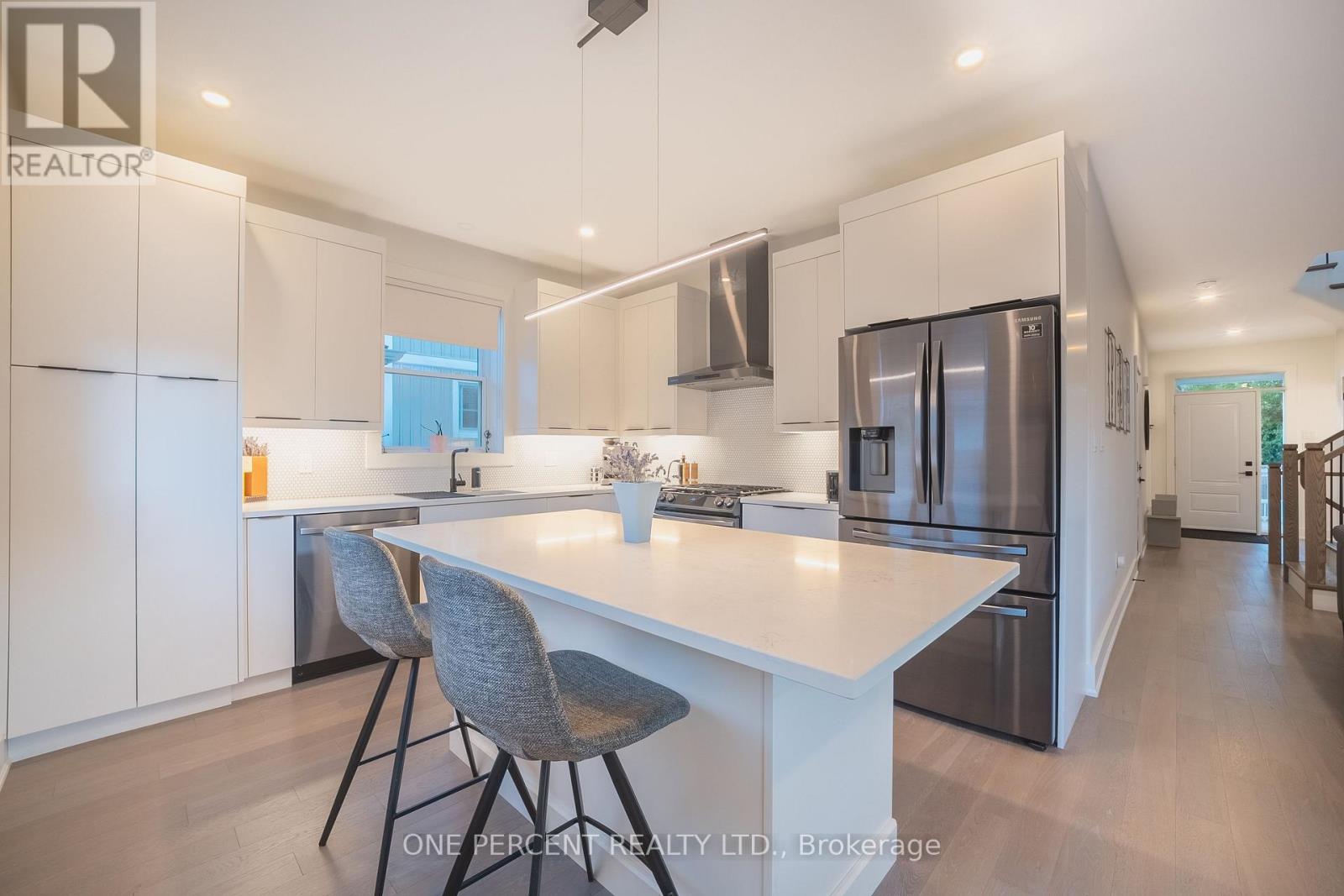 9 Princeton Common, St. Catharines, Ontario  L2N 0B7 - Photo 16 - X12498428