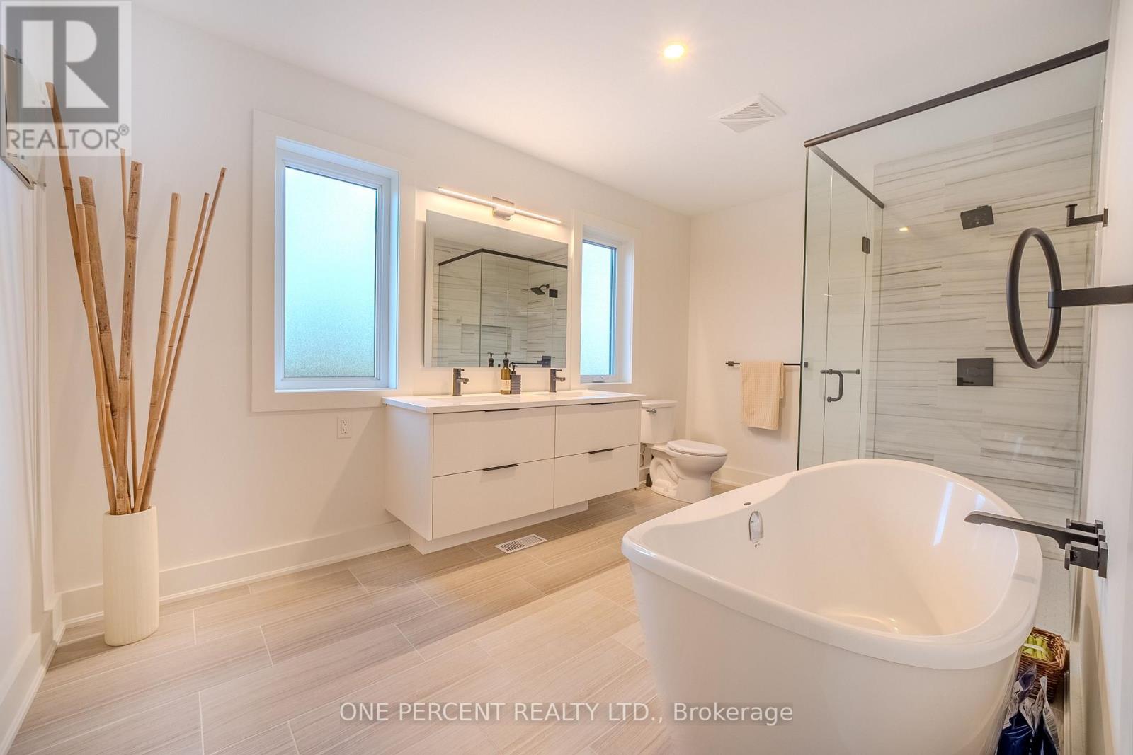 9 Princeton Common, St. Catharines, Ontario  L2N 0B7 - Photo 18 - X12498428