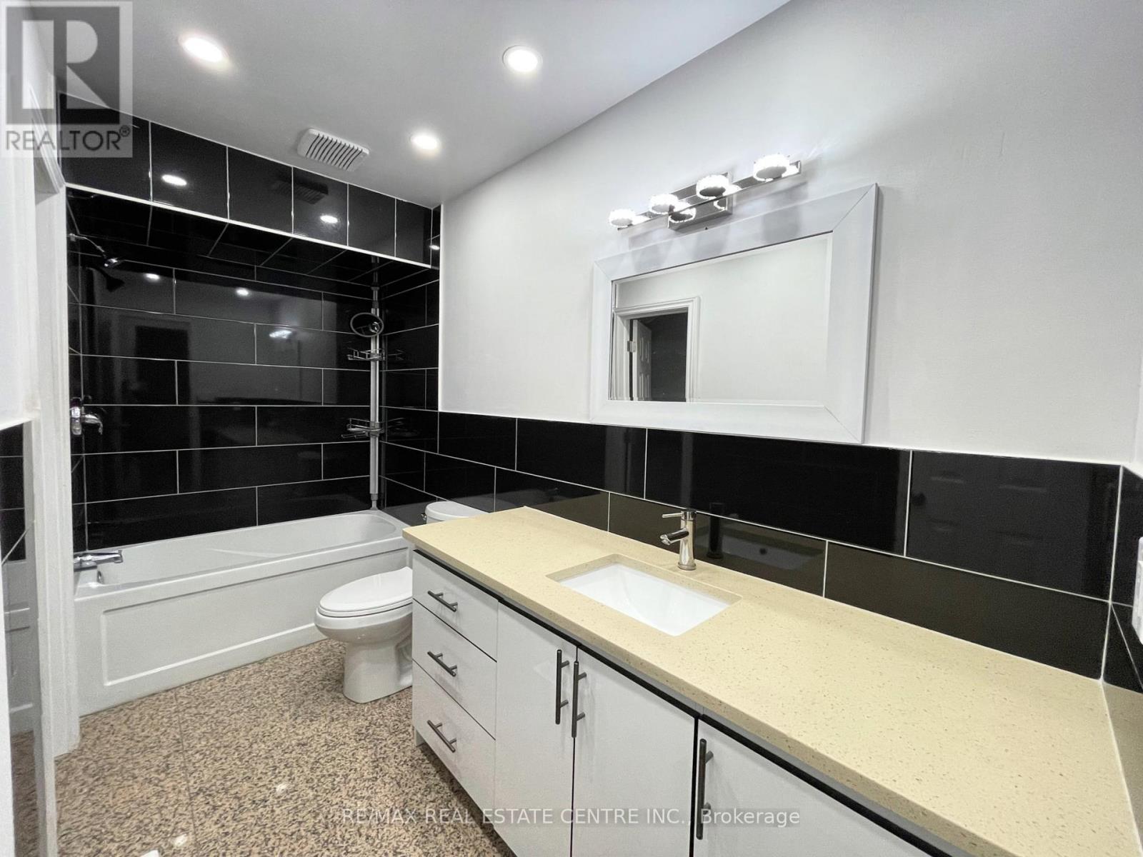 Upper Level - 5965 Crimson Drive, Niagara Falls, Ontario  L2G 7T7 - Photo 16 - X12498458