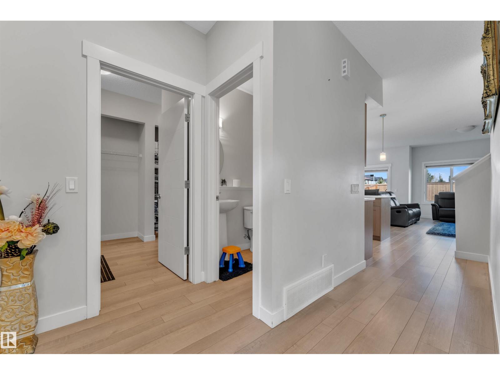 22812 96 Av Nw, Edmonton, Alberta  T5T 7M5 - Photo 8 - E4464338