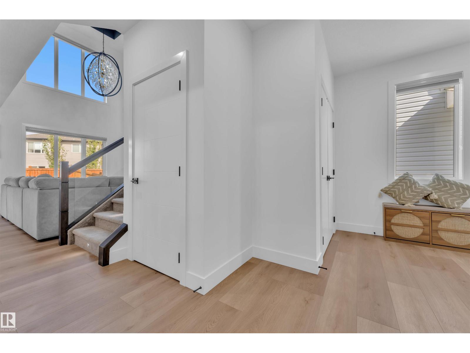 445 Roberts Cr, Leduc, Alberta  T9E 1N4 - Photo 8 - E4464339