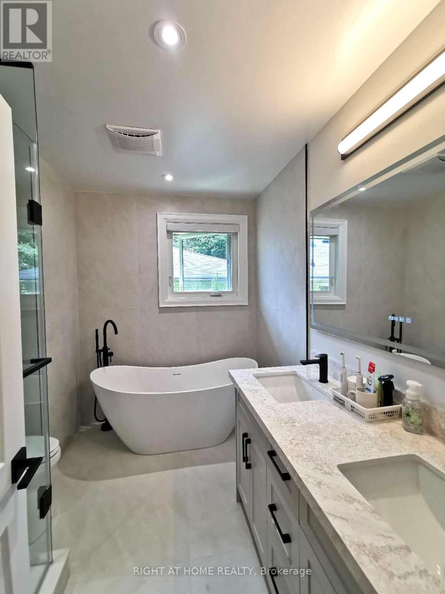 Main - 7 Warlock Crescent, Toronto, Ontario  M2K 2H8 - Photo 13 - C12498490