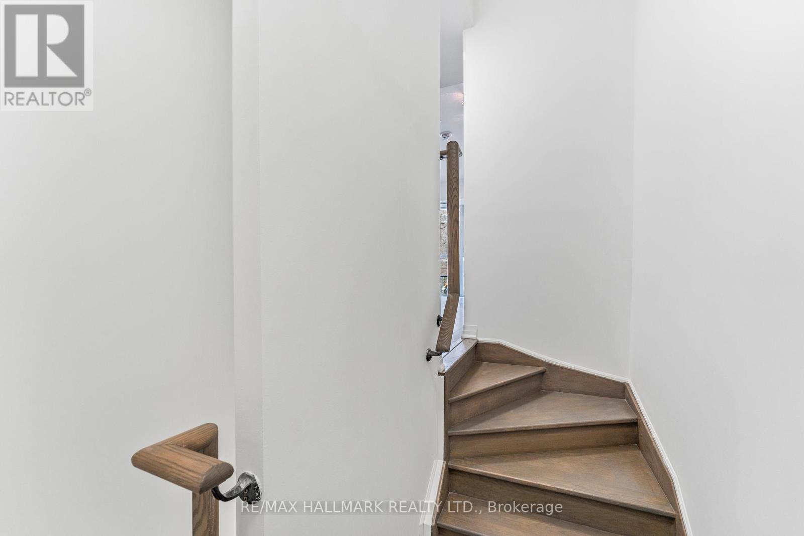 Th 103 - 2301 Danforth Avenue, Toronto (East End-Danforth), Ontario  M4C 1K5 - Photo 16 - E12498492