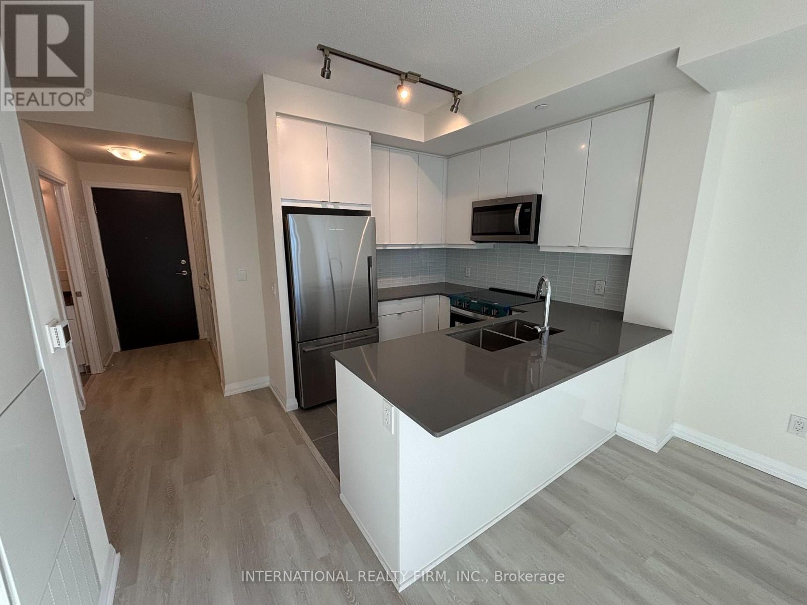 2725 - 3270 Sheppard Avenue E, Toronto, Ontario  M1T 3K3 - Photo 10 - E12498494