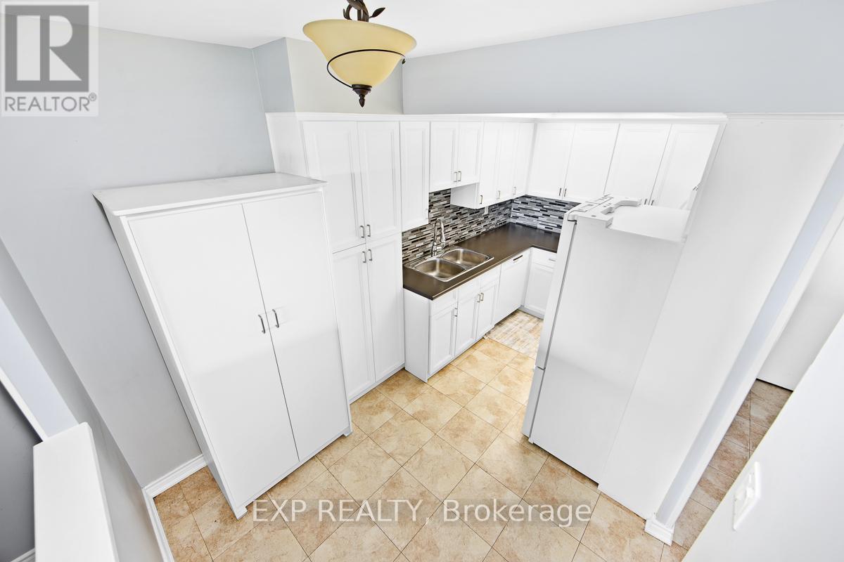 1111 - 121 Ling Road, Toronto, Ontario  M1E 4Y2 - Photo 10 - E12498498