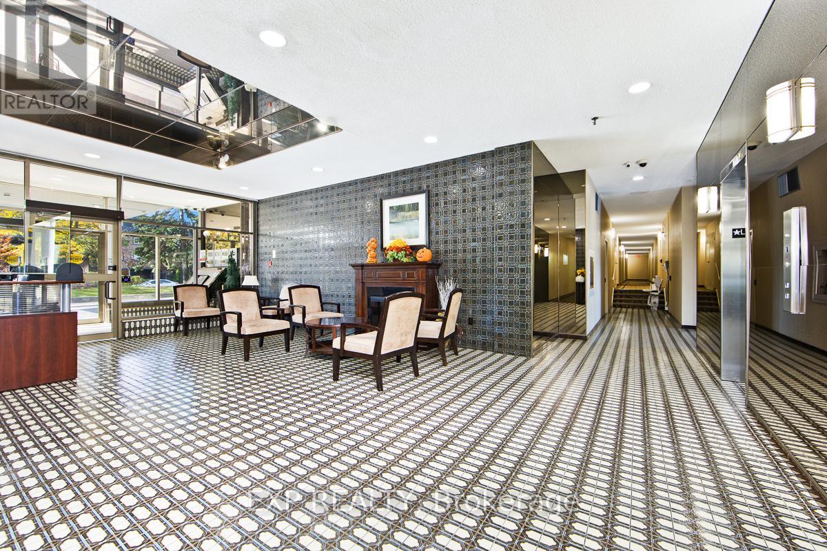 1111 - 121 Ling Road, Toronto, Ontario  M1E 4Y2 - Photo 2 - E12498498