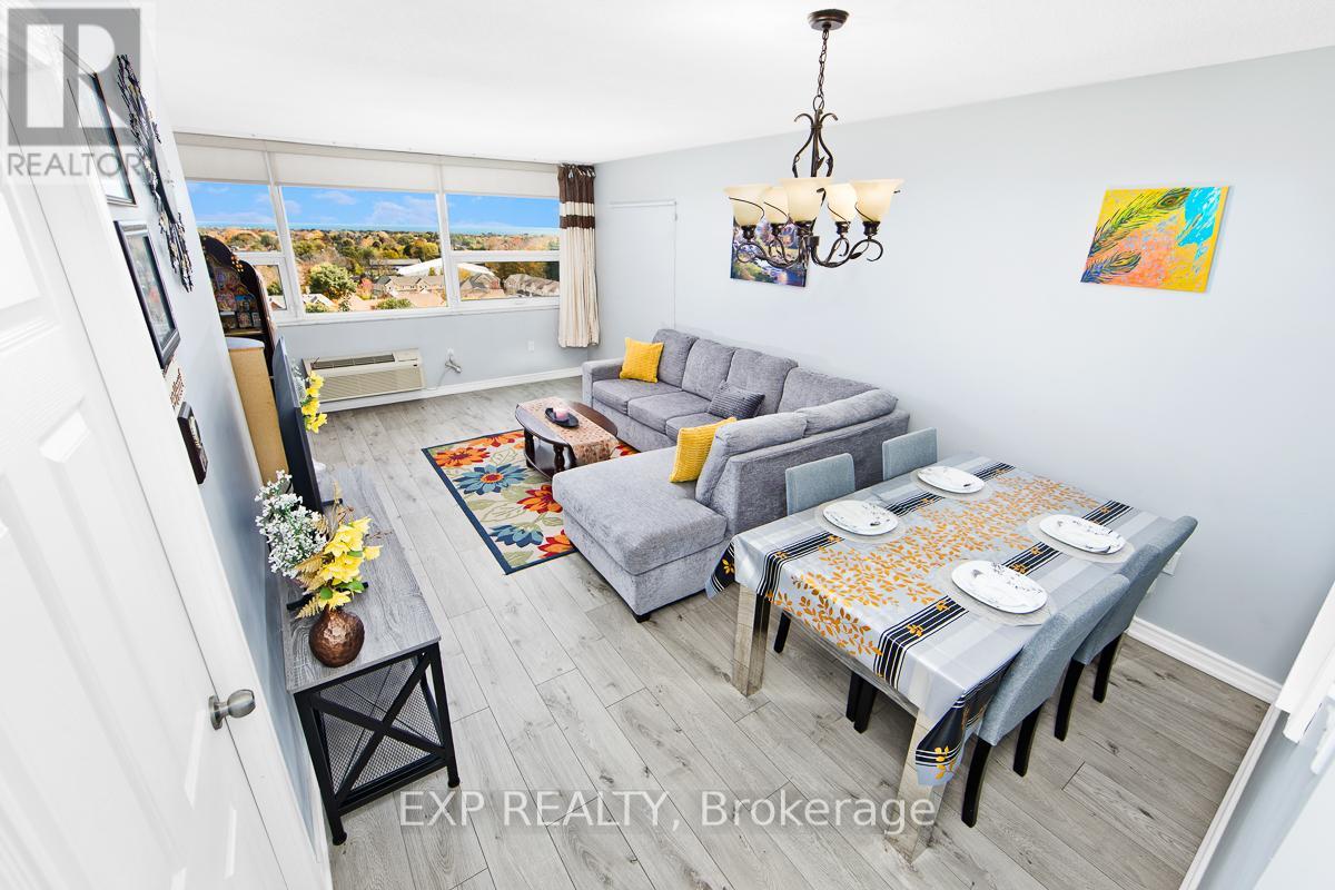 1111 - 121 Ling Road, Toronto, Ontario  M1E 4Y2 - Photo 4 - E12498498