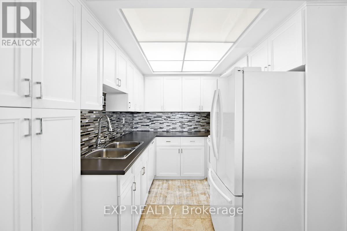 1111 - 121 Ling Road, Toronto, Ontario  M1E 4Y2 - Photo 9 - E12498498