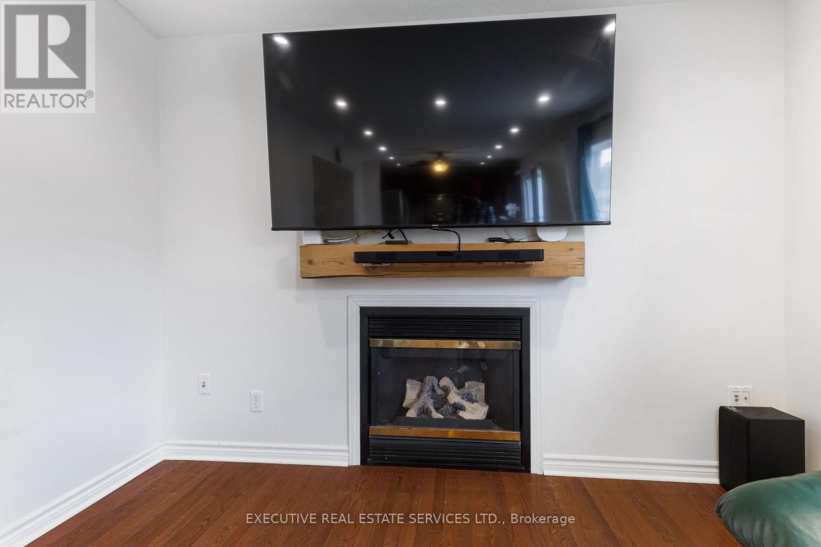 58 Mcmaster Road, Orangeville, Ontario  L9W 5K8 - Photo 14 - W12498472