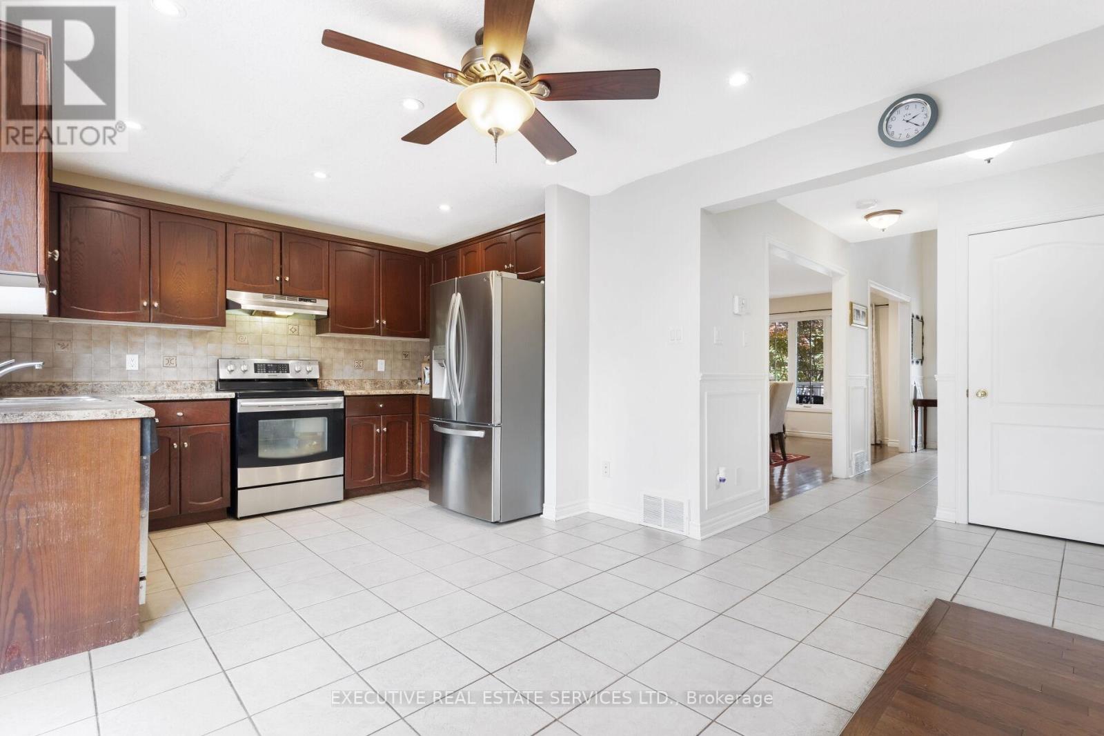 58 Mcmaster Road, Orangeville, Ontario  L9W 5K8 - Photo 17 - W12498472