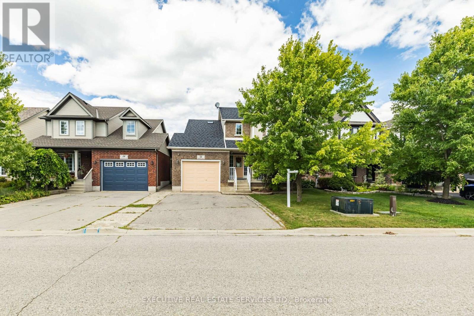 58 Mcmaster Road, Orangeville, Ontario  L9W 5K8 - Photo 2 - W12498472