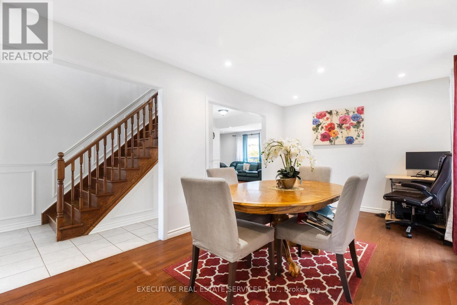 58 Mcmaster Road, Orangeville, Ontario  L9W 5K8 - Photo 8 - W12498472