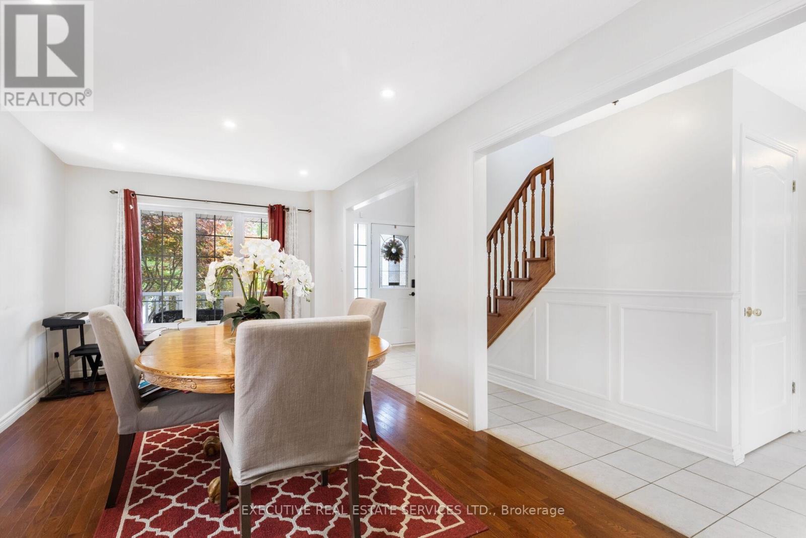 58 Mcmaster Road, Orangeville, Ontario  L9W 5K8 - Photo 9 - W12498472