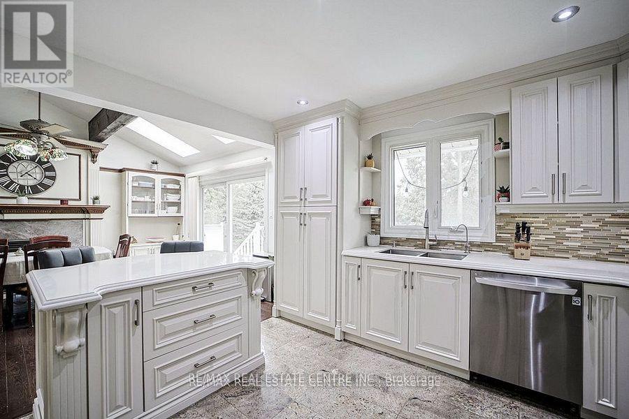 7750 5 Side Road, Milton, Ontario  L9T 2K7 - Photo 9 - W12498482