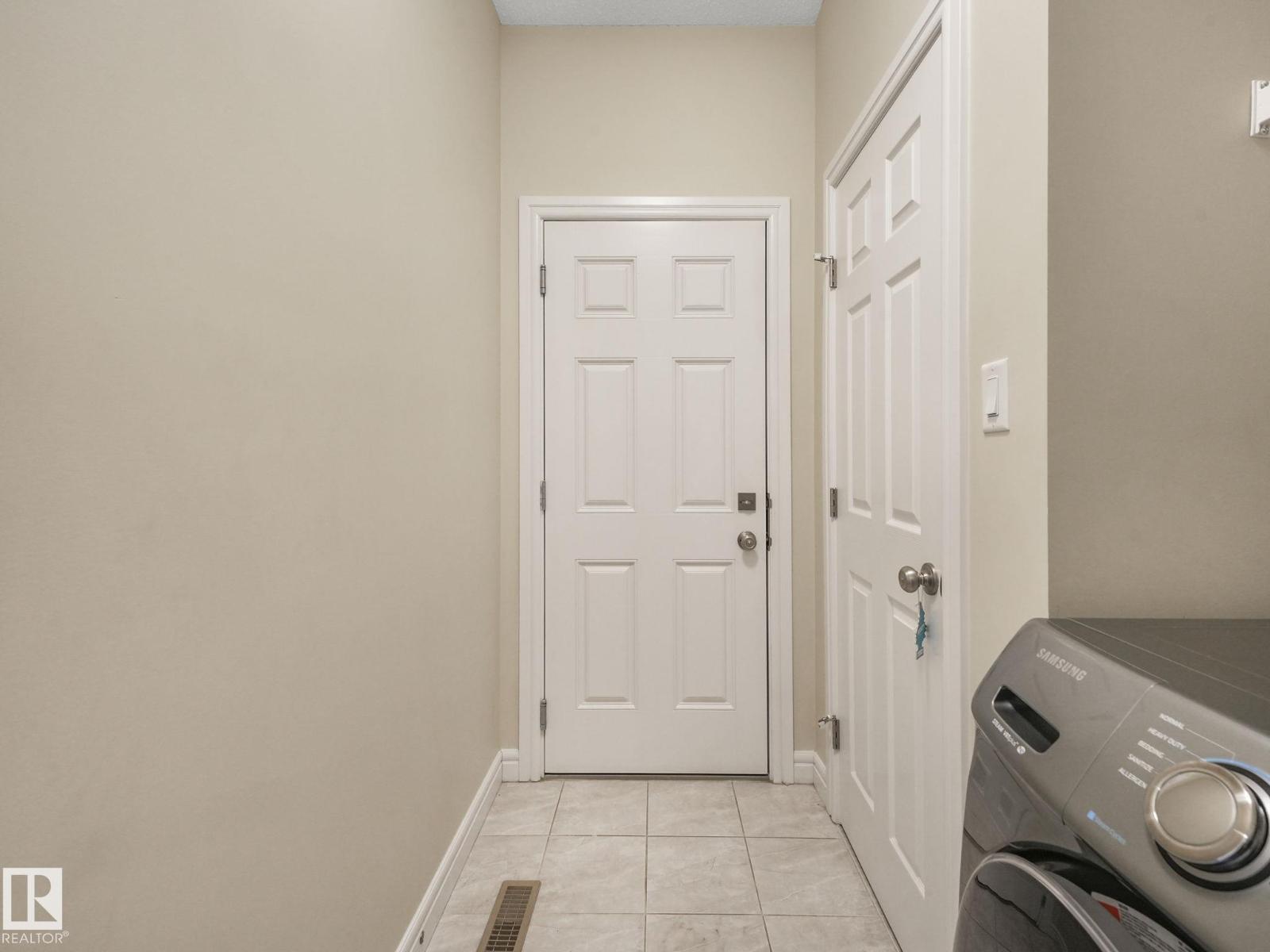 1427 161 St Sw, Edmonton, Alberta  T6W 3P4 - Photo 27 - E4464340