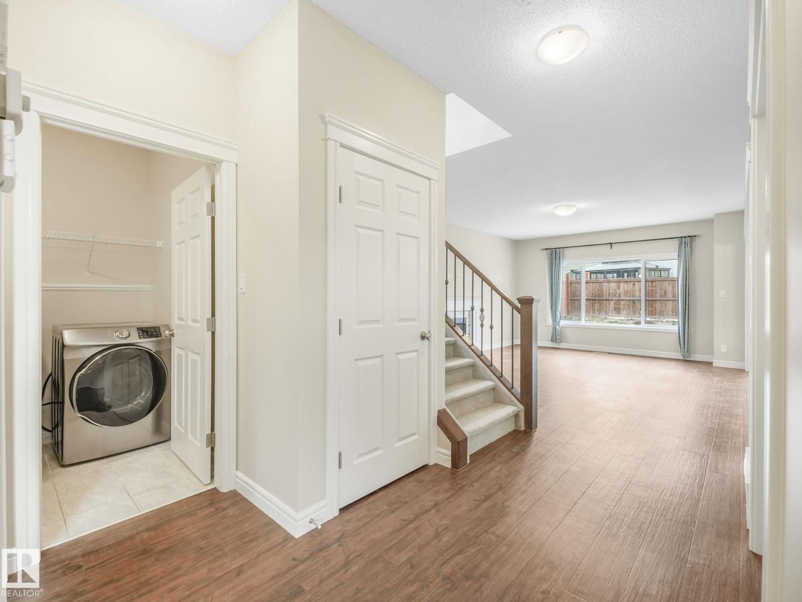 1427 161 St Sw, Edmonton, Alberta  T6W 3P4 - Photo 5 - E4464340