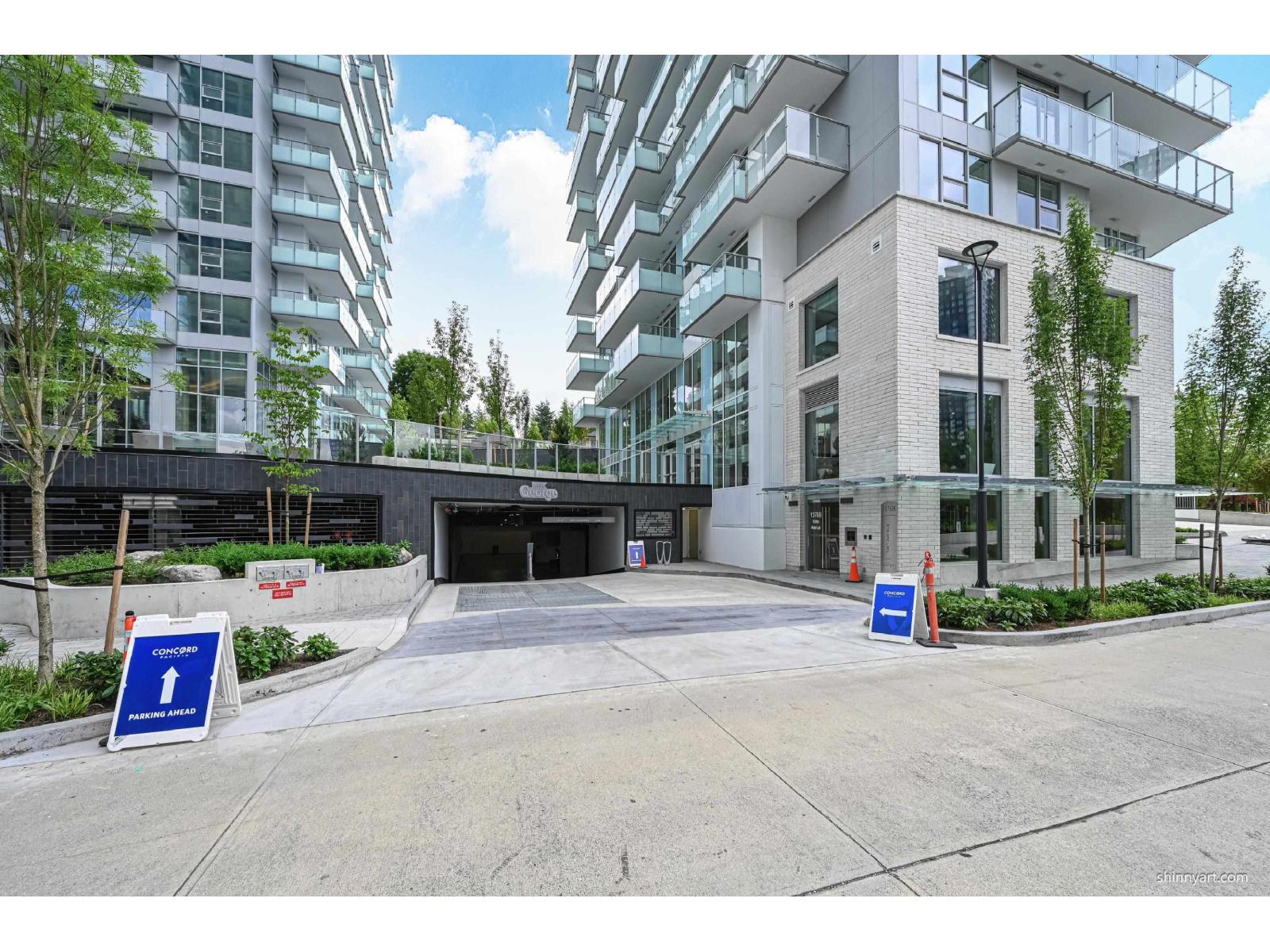 708 13768 100 Avenue, Surrey, British Columbia  V3T 0V2 - Photo 2 - R3063532