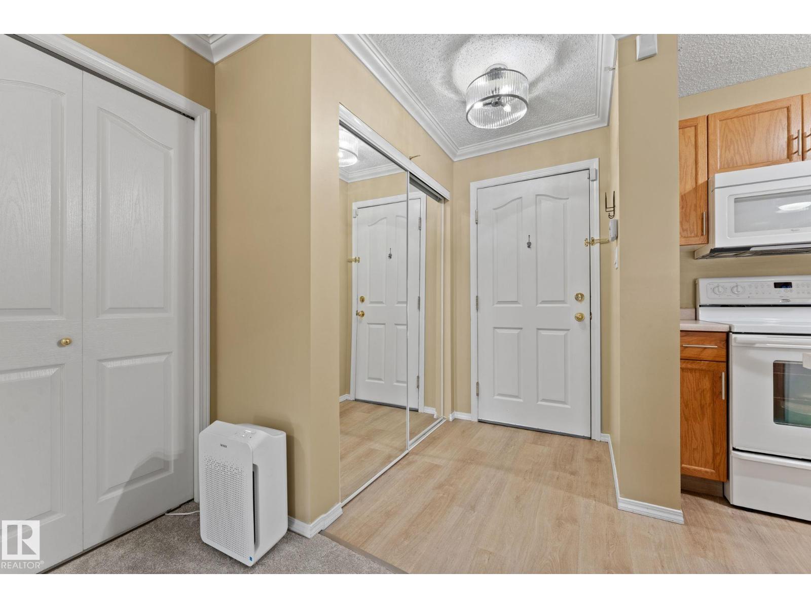 #404 10511 42 Av Nw, Edmonton, Alberta  T6J 7G8 - Photo 10 - E4464341