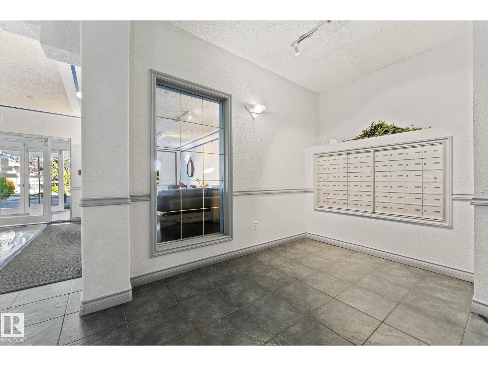 #404 10511 42 Av Nw, Edmonton, Alberta  T6J 7G8 - Photo 5 - E4464341