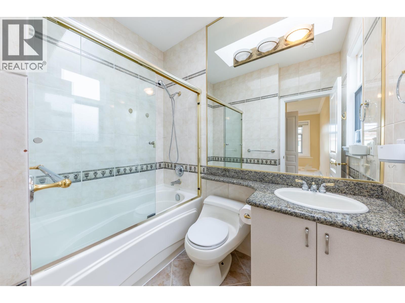 2328 W 22nd Avenue, Vancouver, British Columbia  V6L 1L9 - Photo 26 - R3062548