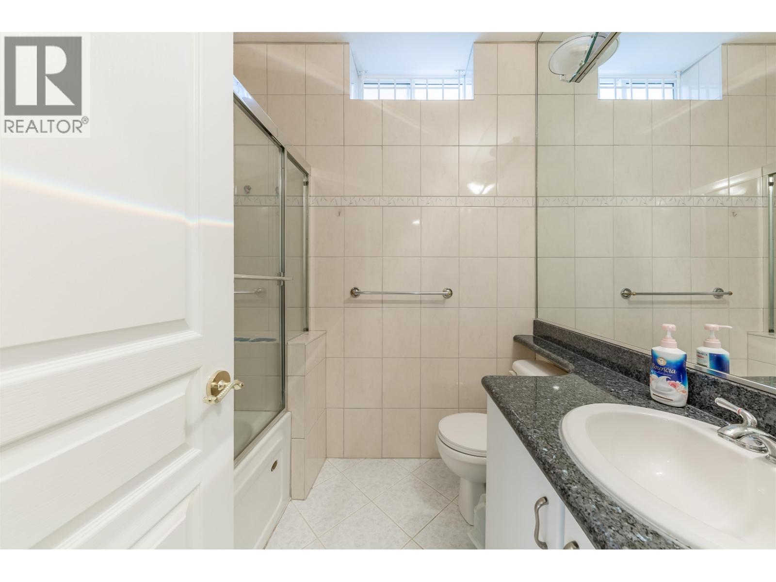 2328 W 22nd Avenue, Vancouver, British Columbia  V6L 1L9 - Photo 35 - R3062548