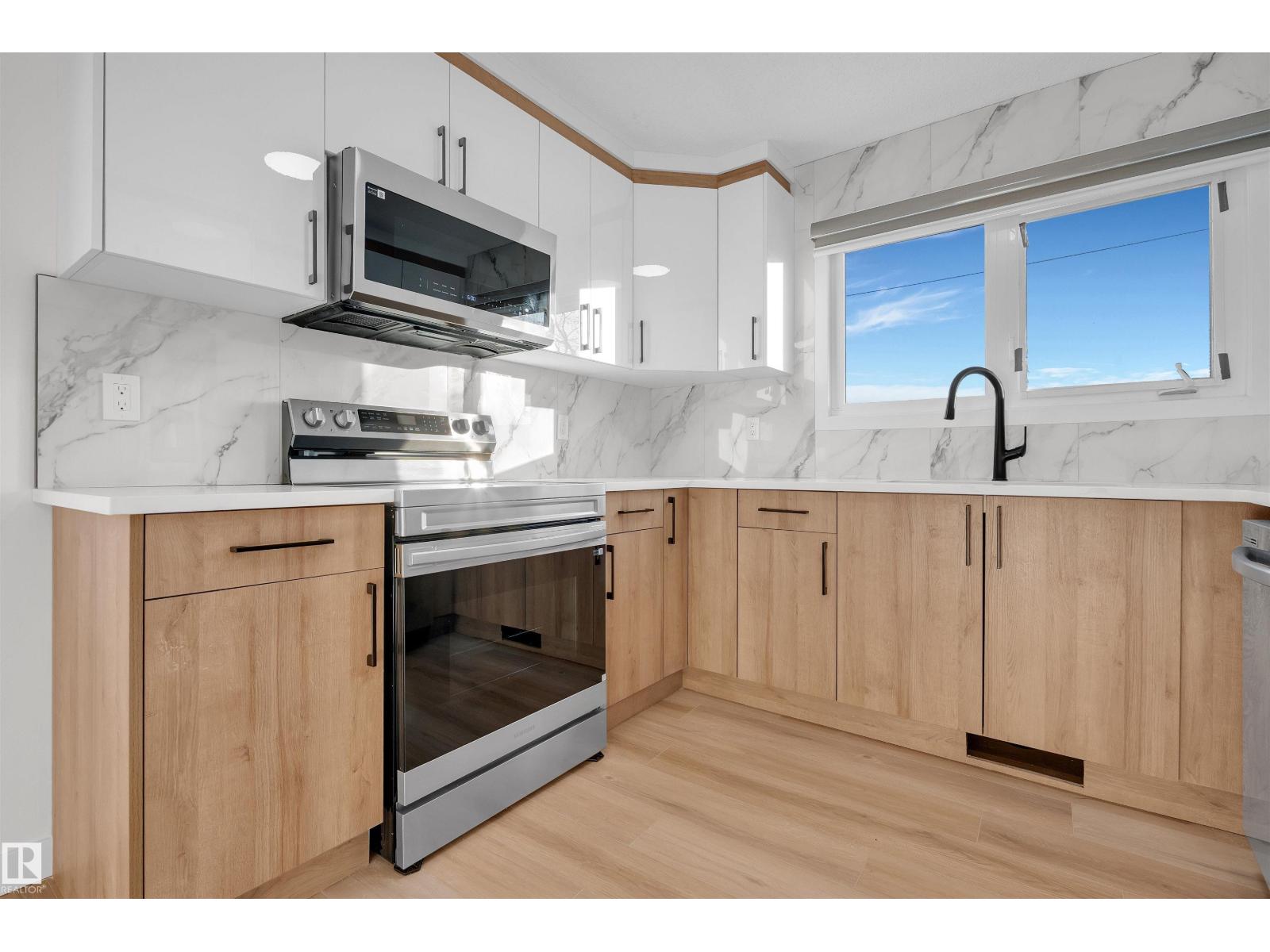 1912 151 Nw, Edmonton, Alberta  T5Y 2A6 - Photo 11 - E4464342