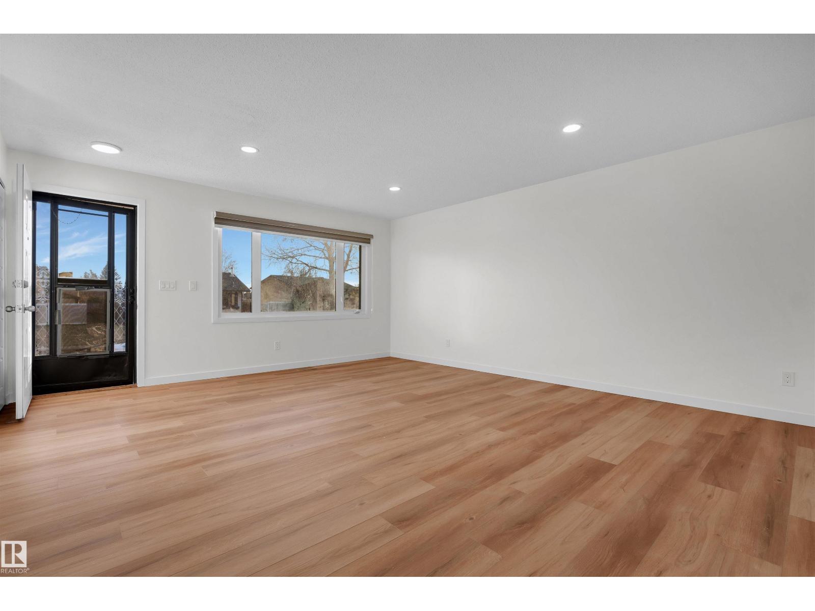 1912 151 Nw, Edmonton, Alberta  T5Y 2A6 - Photo 9 - E4464342