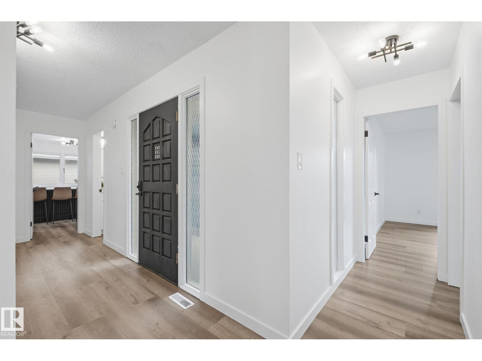 2722 104a St Nw, Edmonton, Alberta  T6J 4C3 - Photo 18 - E4464343