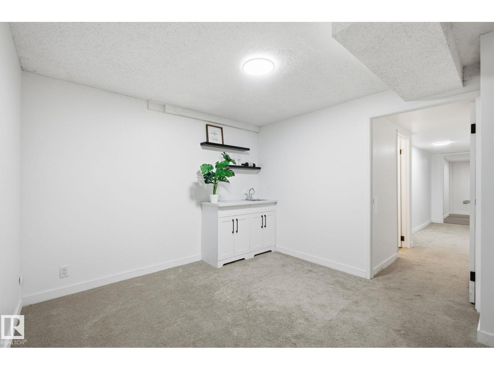 2722 104a St Nw, Edmonton, Alberta  T6J 4C3 - Photo 35 - E4464343