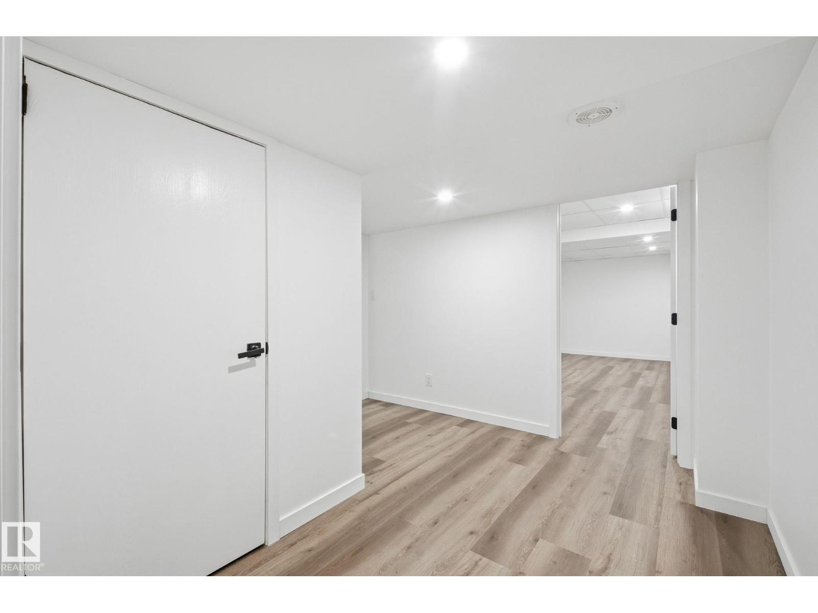 2722 104a St Nw, Edmonton, Alberta  T6J 4C3 - Photo 37 - E4464343