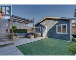 144 Masters Link SE Mahogany