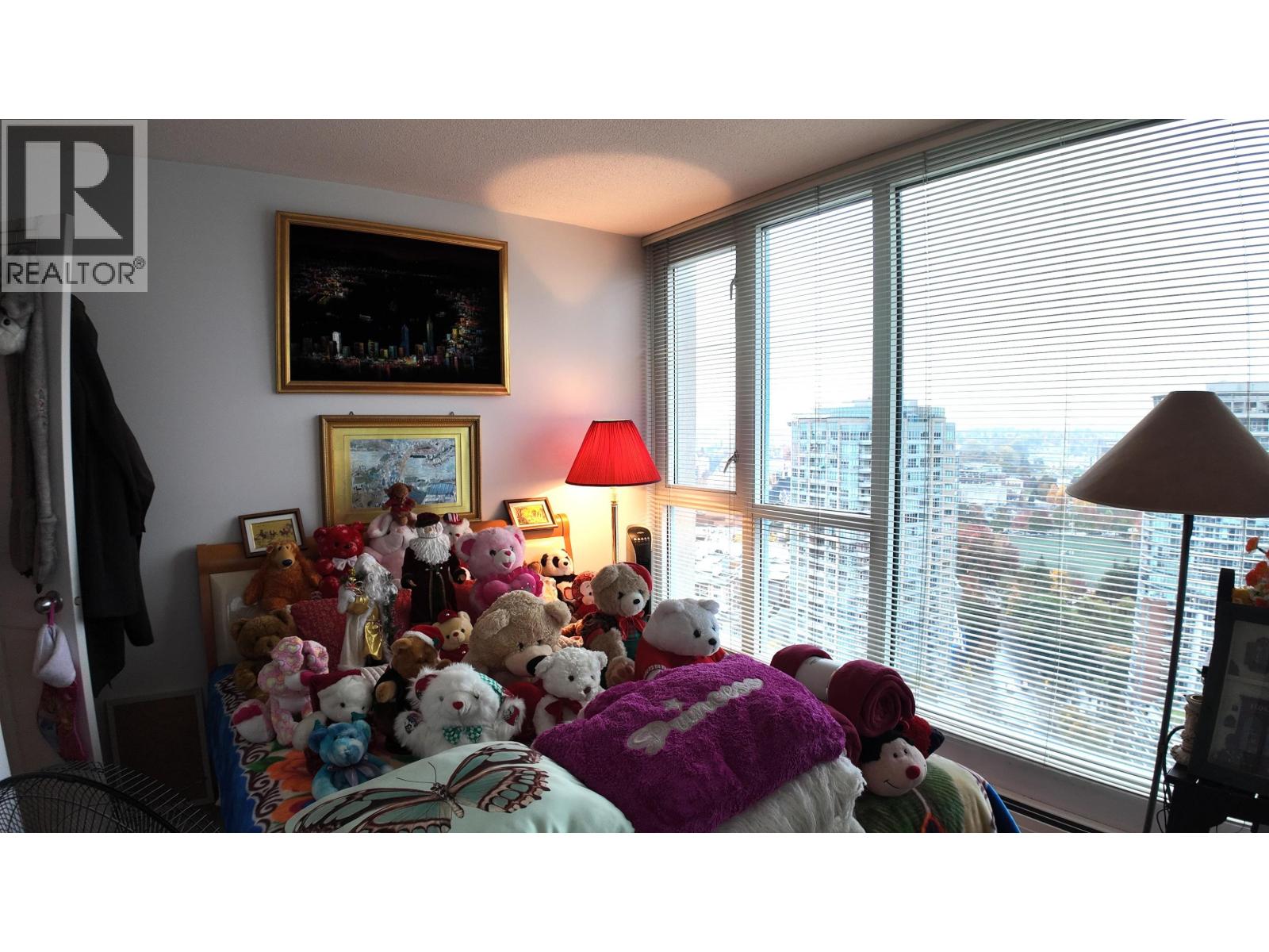 2304 183 Keefer Place, Vancouver, British Columbia  V6B 6B9 - Photo 8 - R3063040