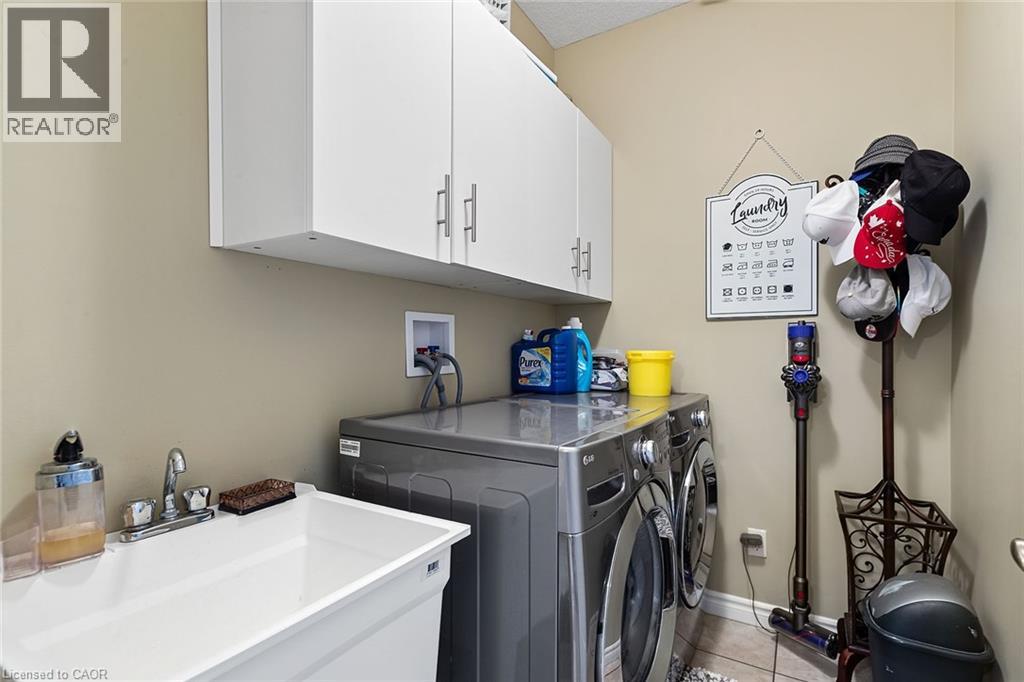 113 Couling Crescent Unit# Upper, Guelph, Ontario  N1H 6J1 - Photo 5 - 40782173