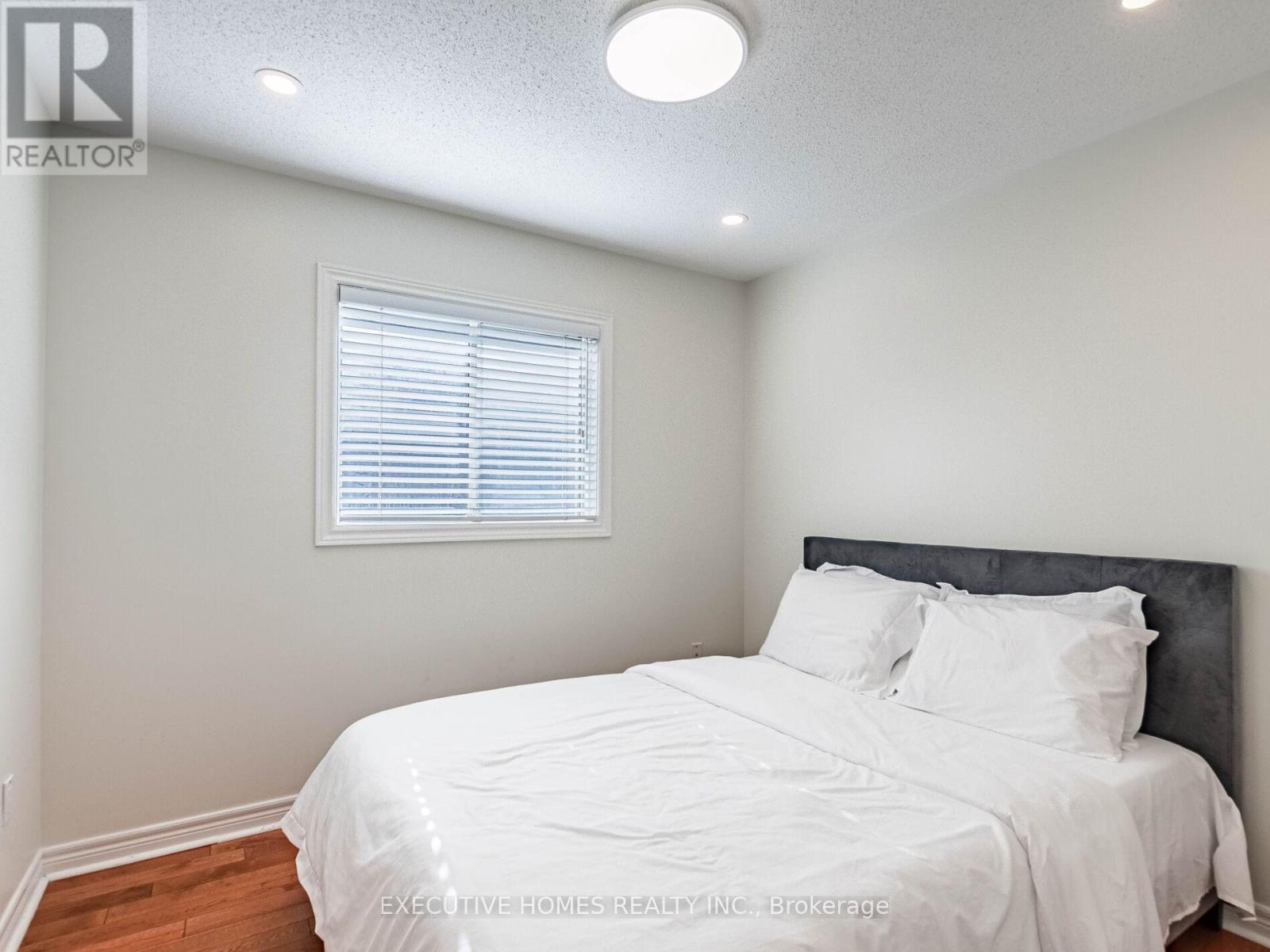 5321 Red Brush Drive, Mississauga, Ontario  L4Z 3Z5 - Photo 34 - W12482888