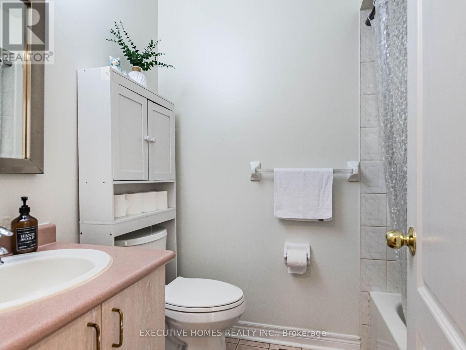 5321 Red Brush Drive, Mississauga, Ontario  L4Z 3Z5 - Photo 37 - W12482888