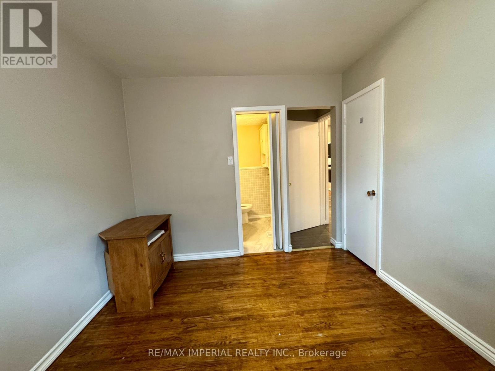 Main - 30 Ivordale Crescent, Toronto, Ontario  M1R 2W6 - Photo 16 - E12494556