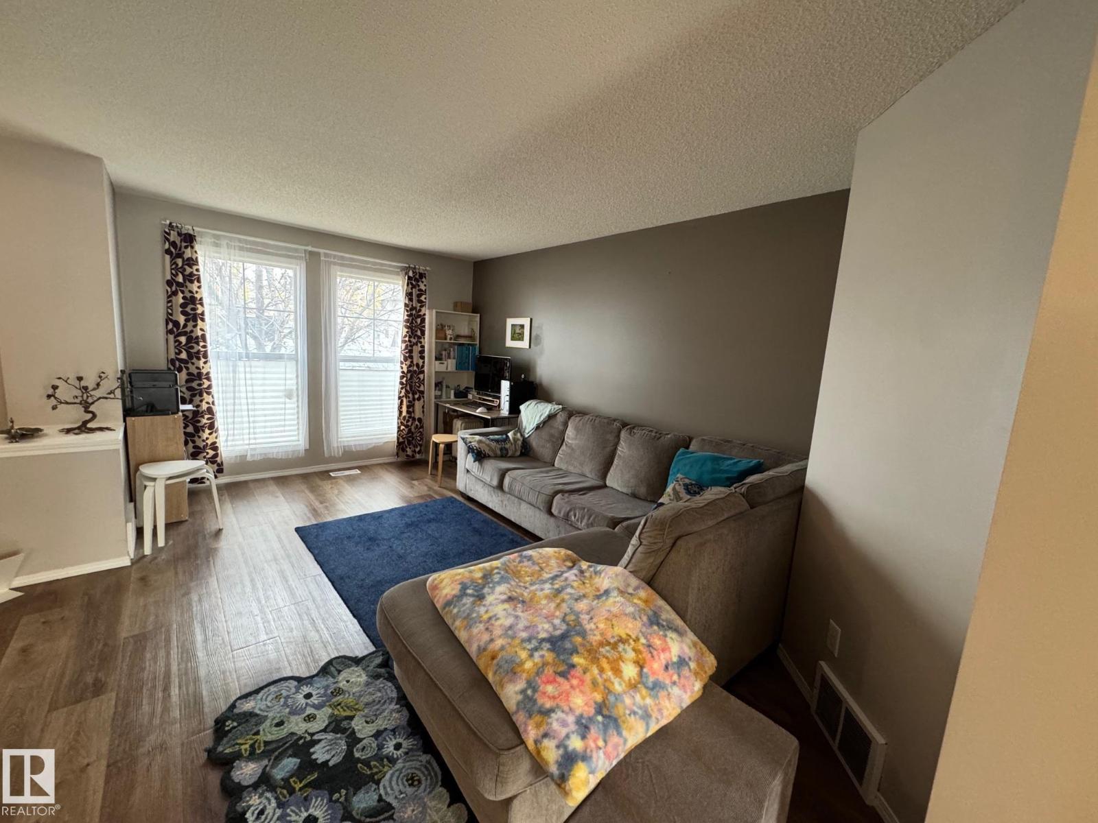 20235 56 Av Nw, Edmonton, Alberta  T6M 0B3 - Photo 6 - E4464347