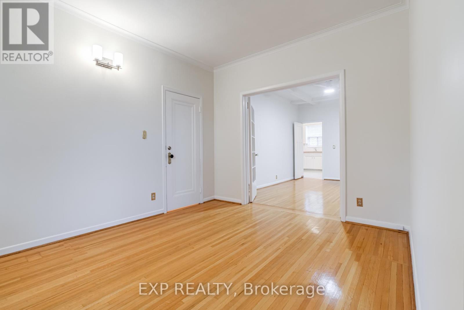 Main - 271 Lauder Avenue, Toronto, Ontario  M6E 3H5 - Photo 12 - C12498502