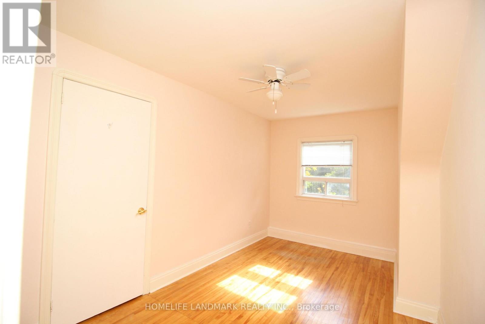 15 Craigmore Crescent, Toronto, Ontario  M2N 2Y2 - Photo 7 - C12498528