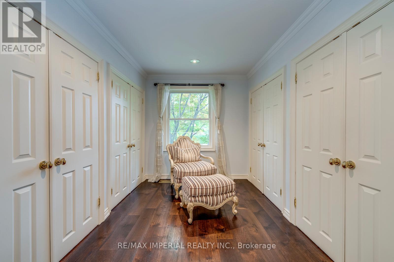 8 Medalist Road, Toronto (St. Andrew-Windfields), Ontario  M2P 1Y3 - Photo 32 - C12498530