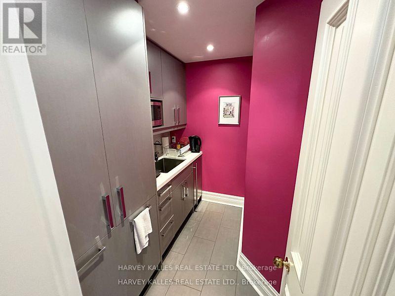 211 Carlton Street, Toronto, Ontario  M5A 2K9 - Photo 13 - C12498536