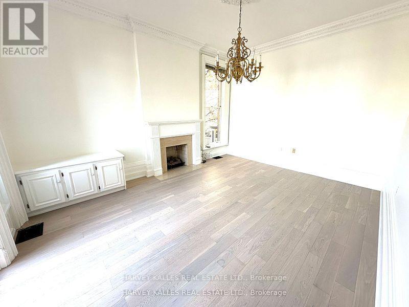 211 Carlton Street, Toronto, Ontario  M5A 2K9 - Photo 8 - C12498536