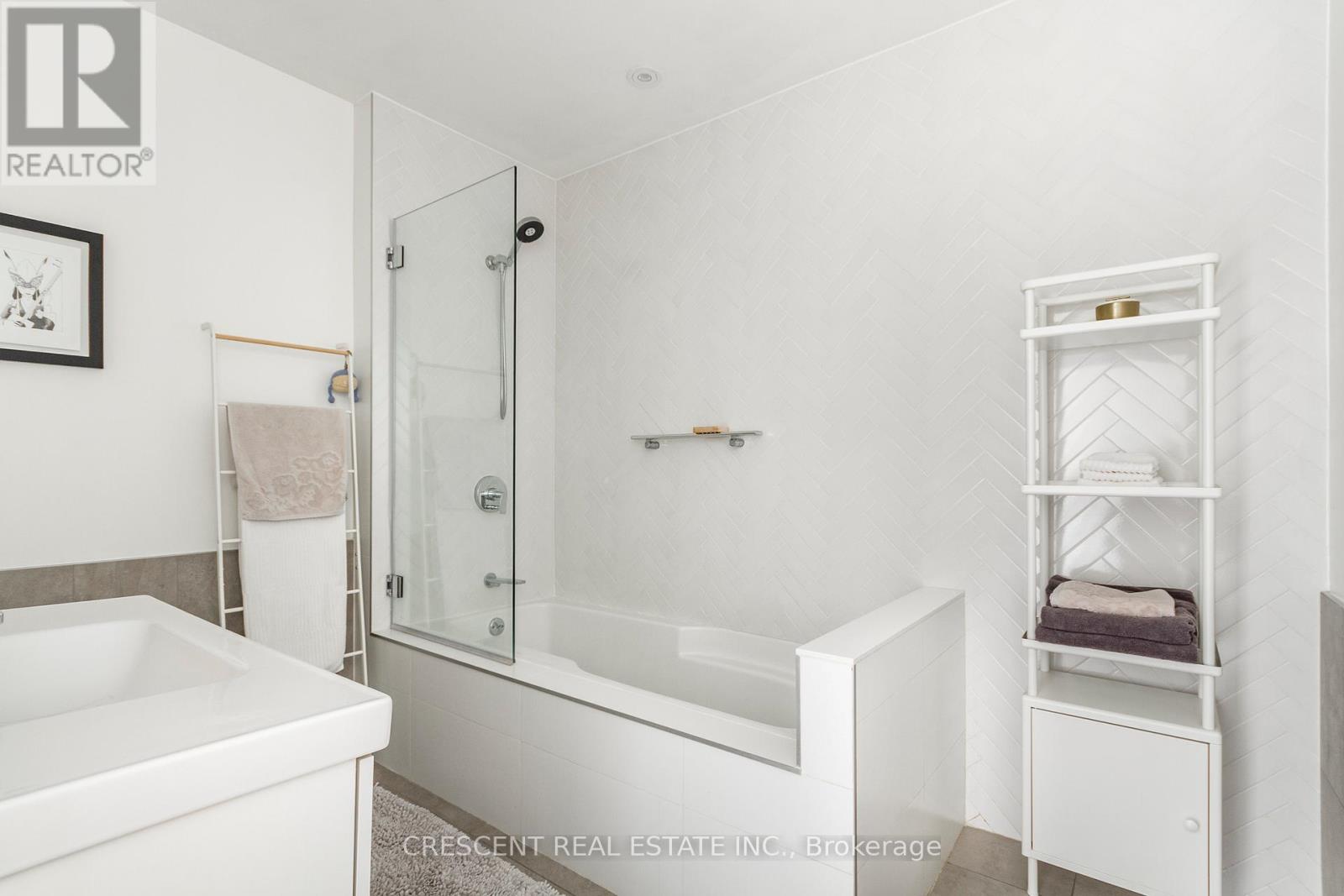 811 - 60 Bathurst Street, Toronto, Ontario  M5V 2P4 - Photo 26 - C12498556